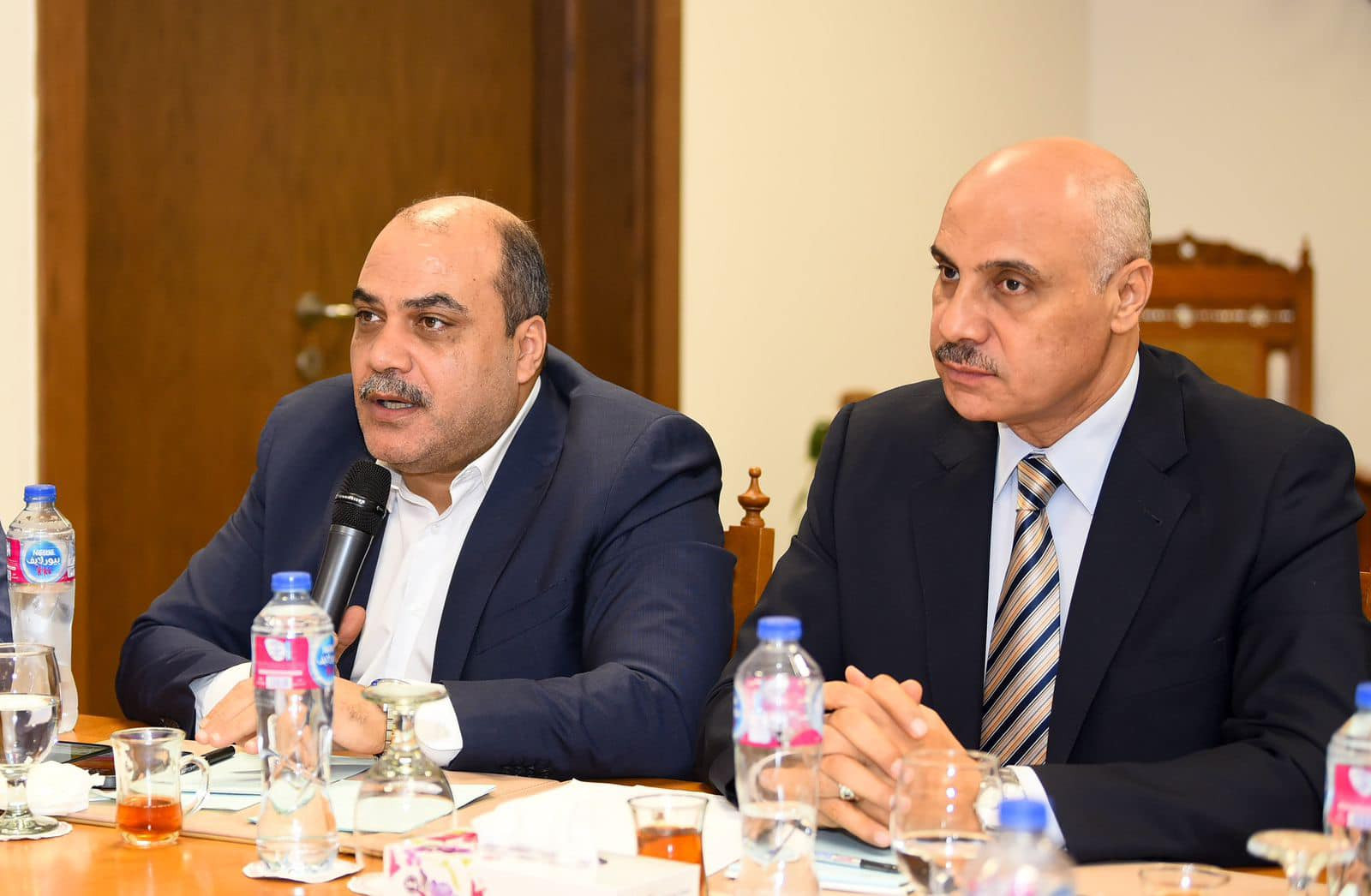 وزير الخارجية والهجرة