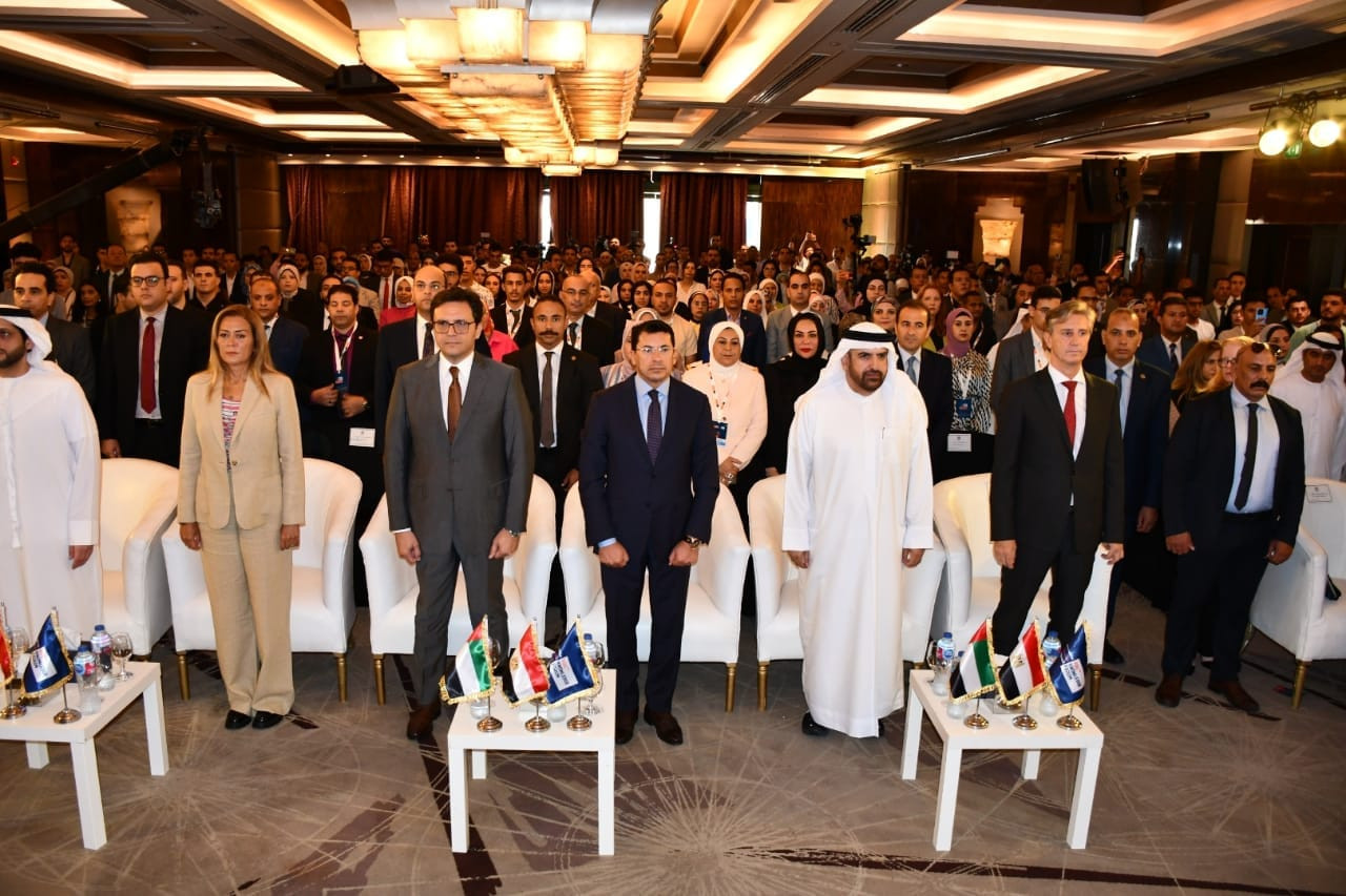 وزير الشباب وملتقي شباب المعرفة