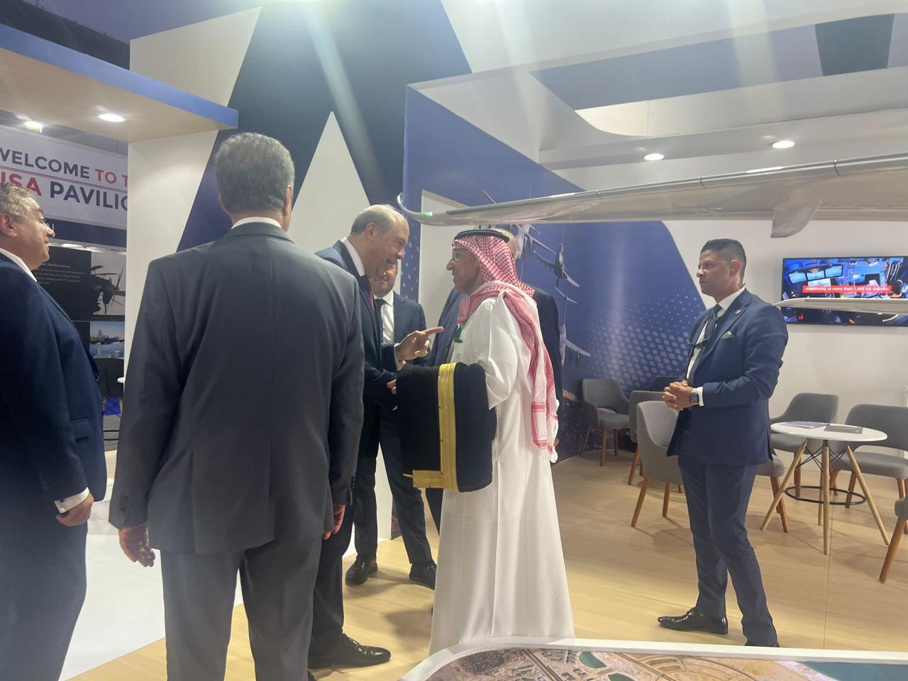 وزير الطيران