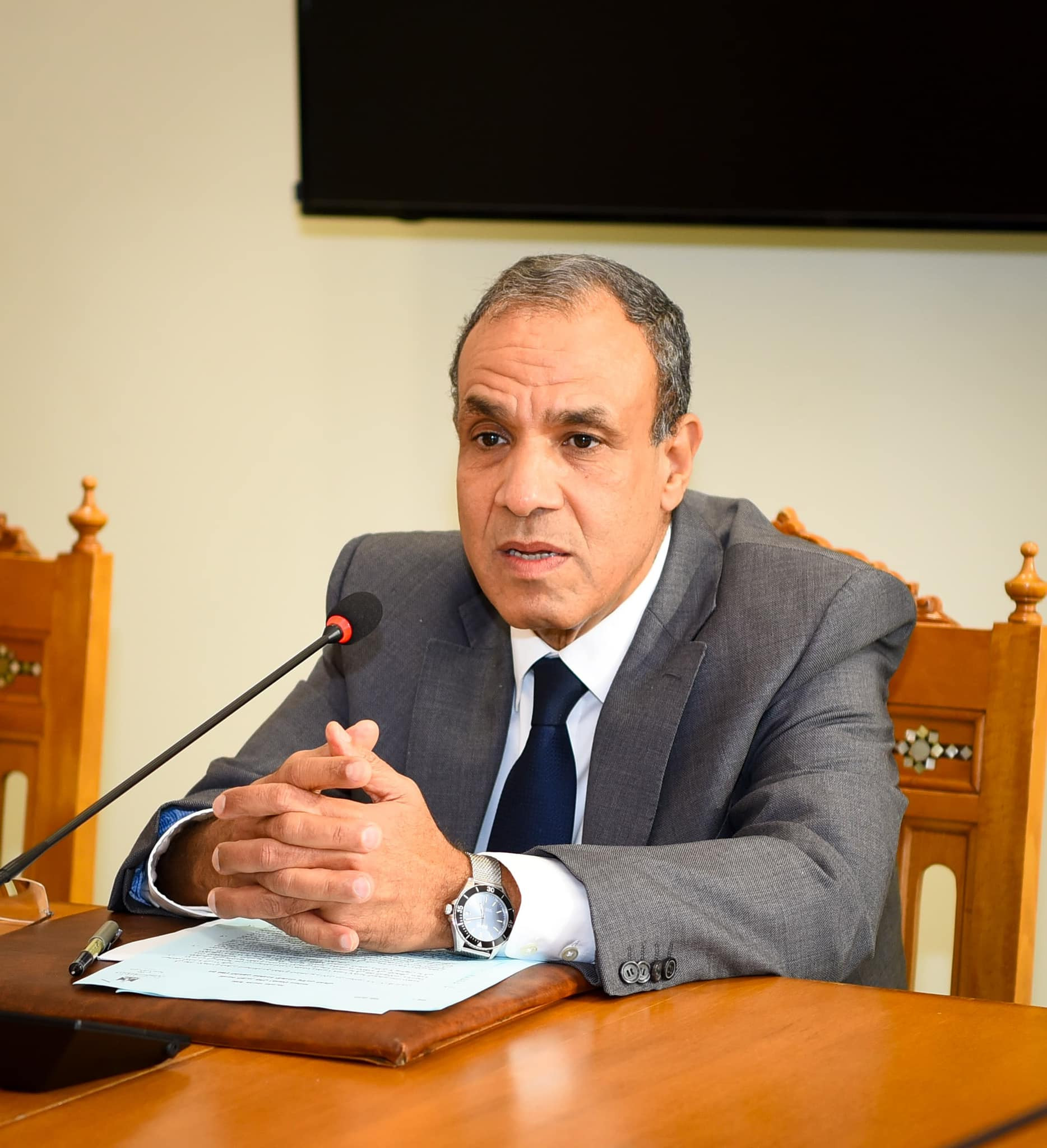 وزير الخارجية