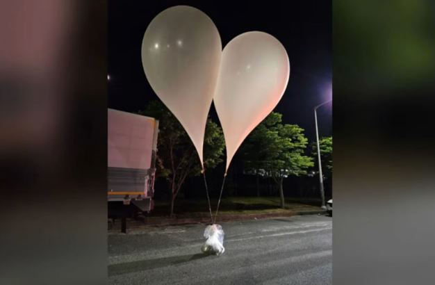 بالونات القمامة