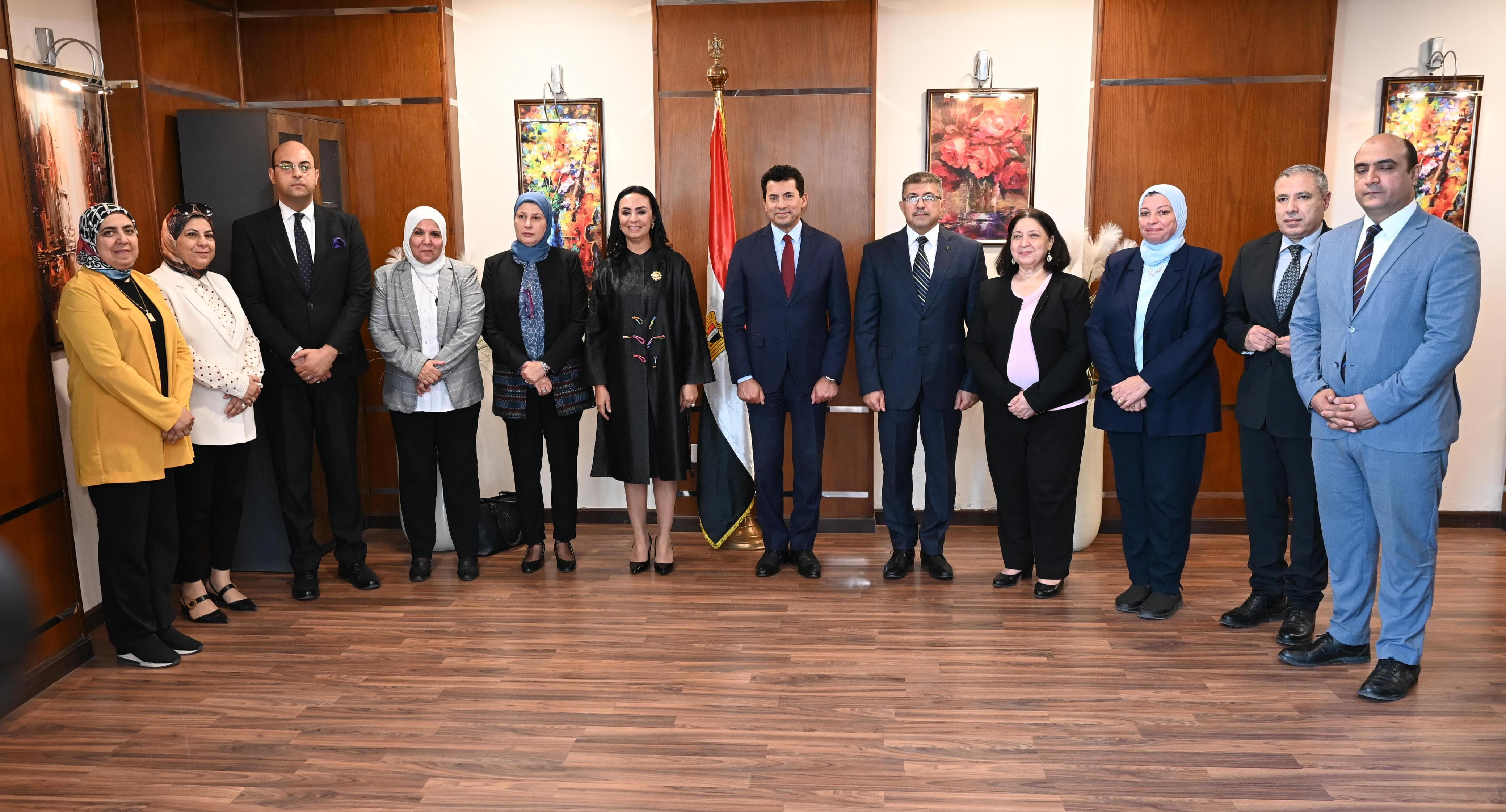 وزيرا تاشباب والتضامن