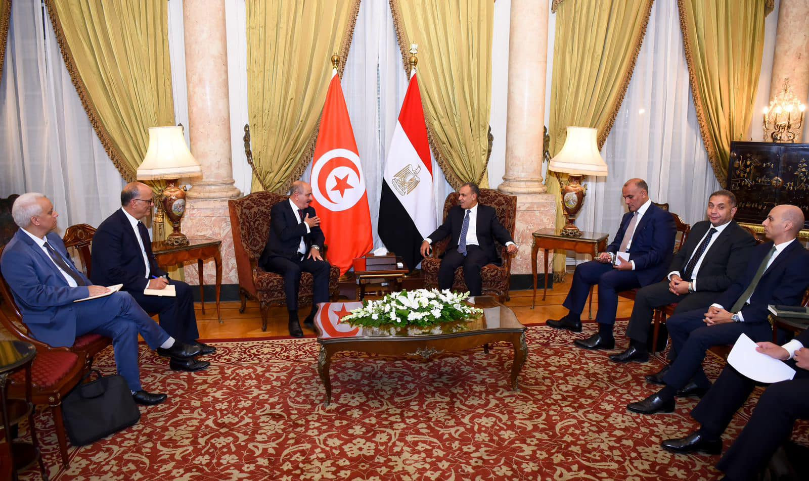 وزير الخارجية ونظيره التونسي