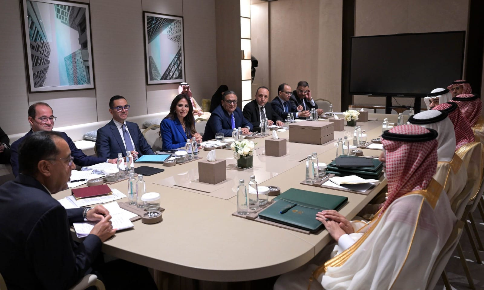 رئيس الوزراء ووزير المالية السعودي