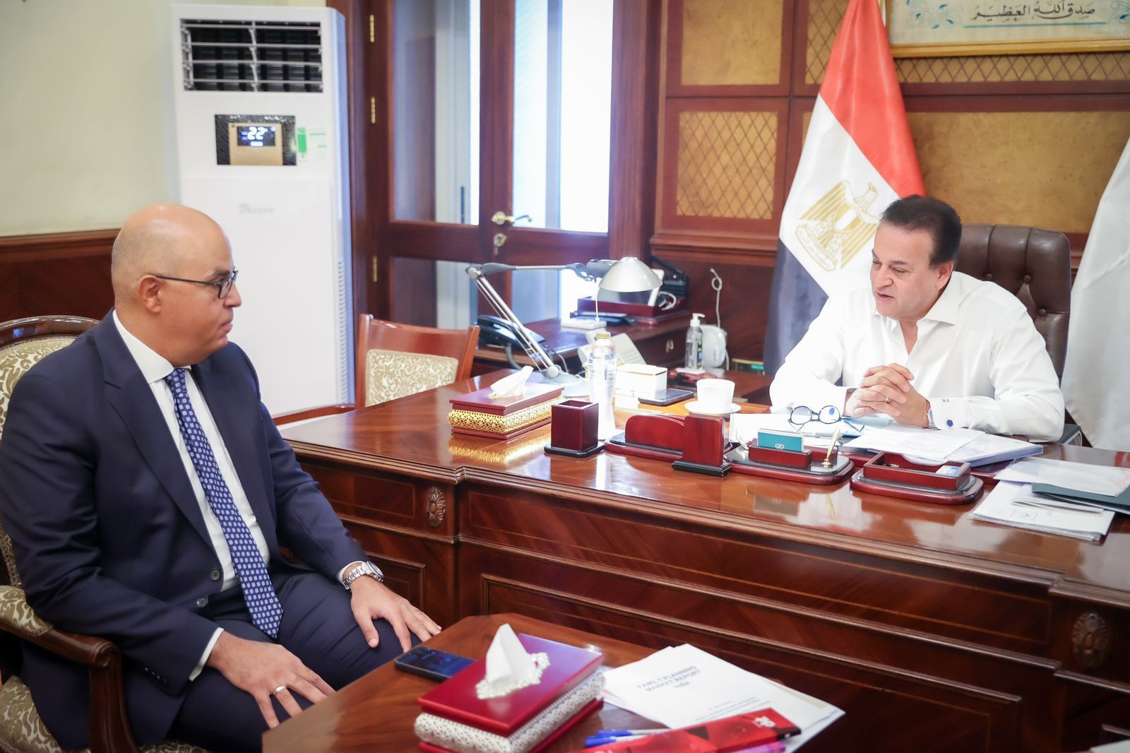 وزير الصحة وسفير مصر بالهند