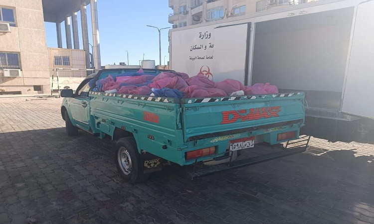 محافظ البحر الأحمر يصدر قرار غلق لإحدى العيادات التخصصية بالغردقة