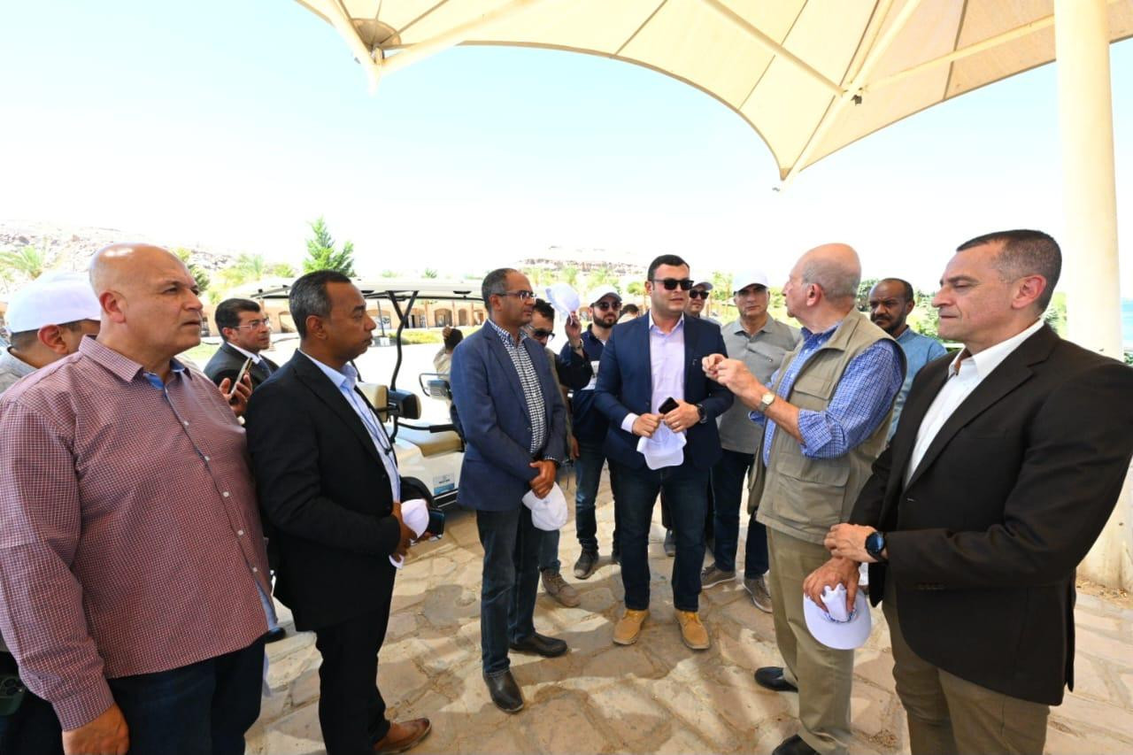 وزير الإسكان