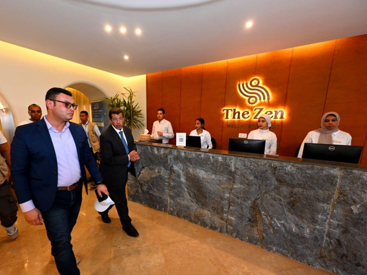 وزير الإسكان