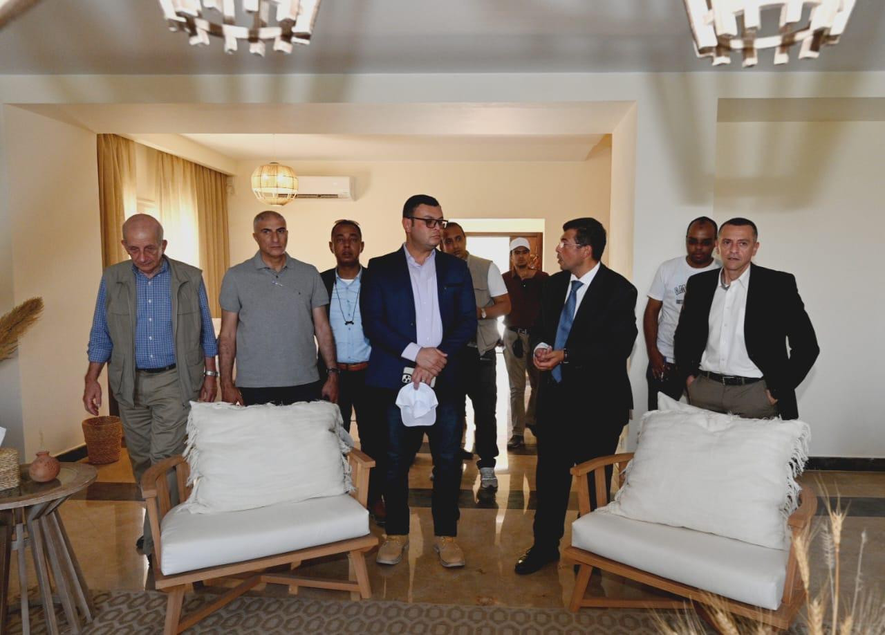 وزير الإسكان