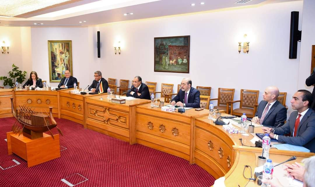 وزير الخارجية