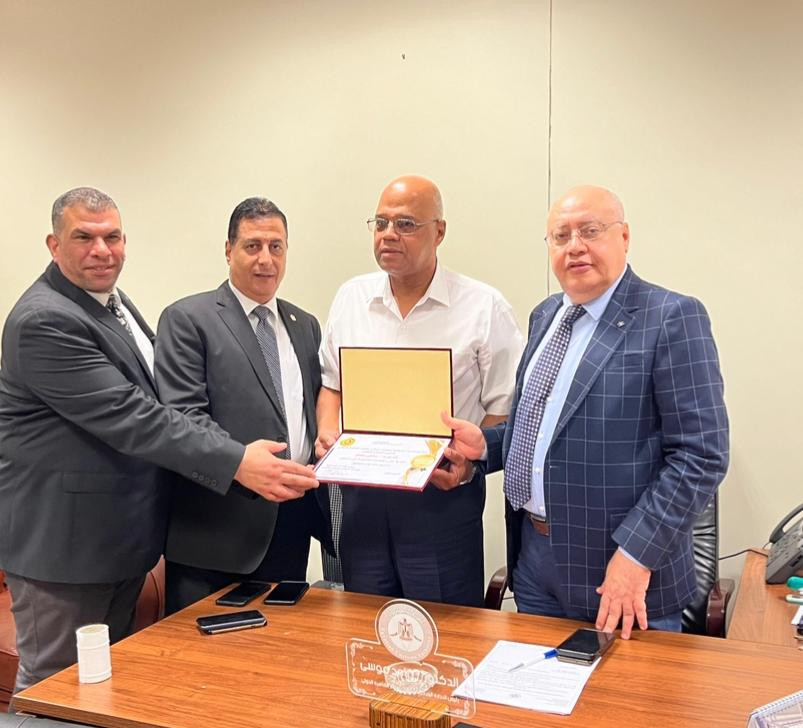 الدكتور ماجد موسى رئيس الادارة المركزية لجمارك مطار القاهرة الدولي