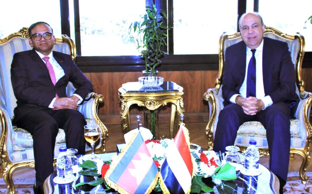 وزير الطيران