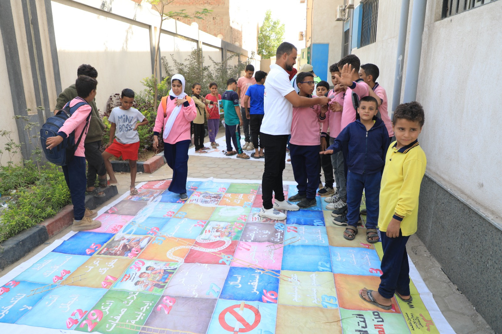 قافلة جامعة القاهرة