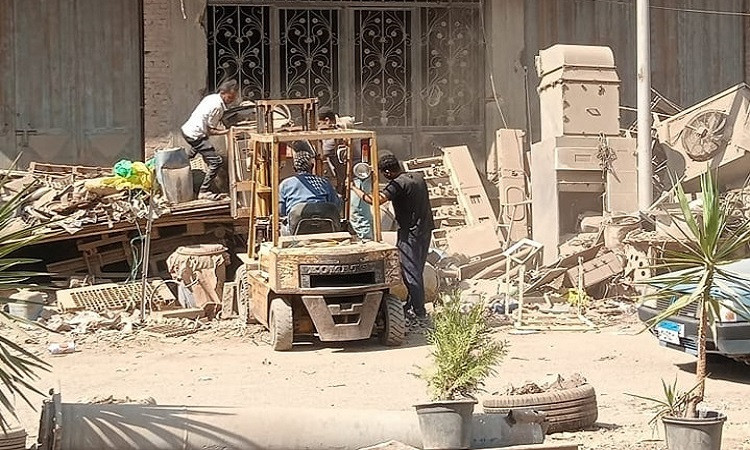 حملة لإزالة الإشغالات والتعديات بشبرا الخيمة