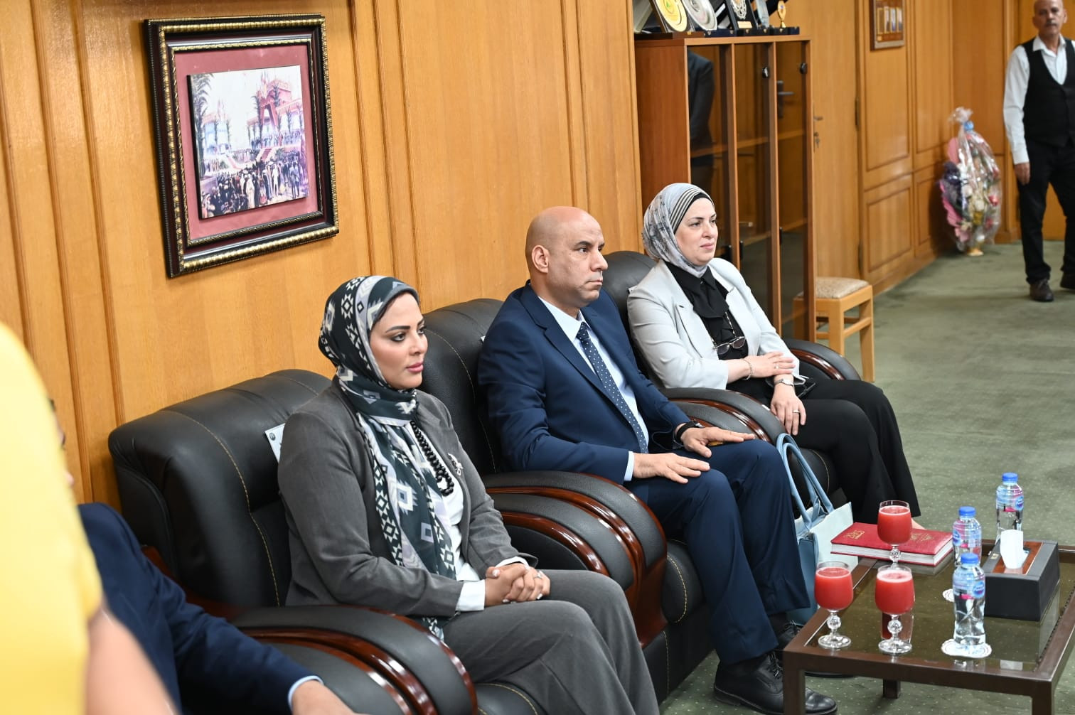 رئيس جهاز حماية المستهلك ومحافظ الإسماعيلية