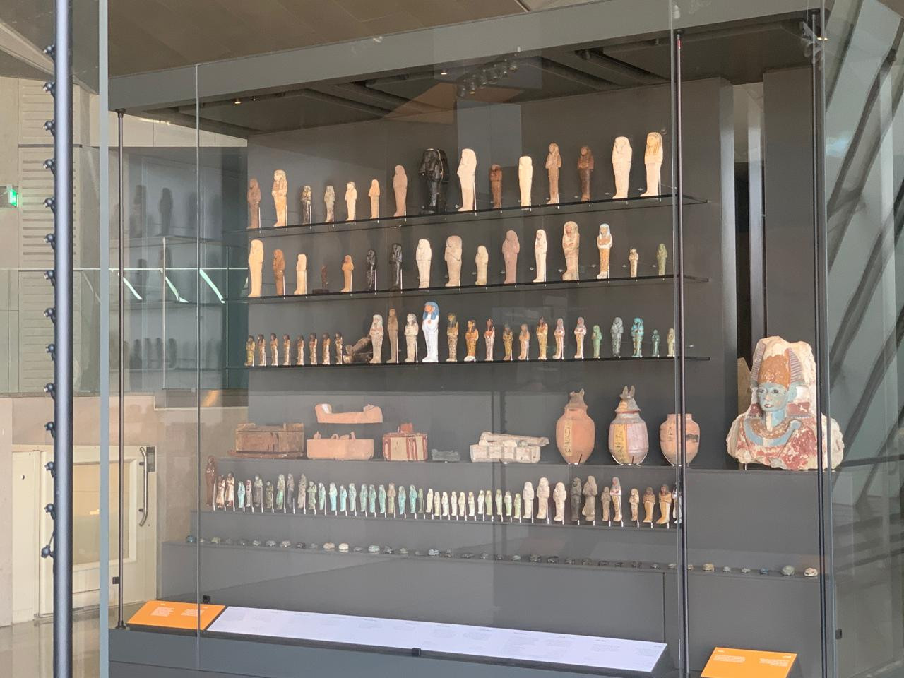 افتتاح المتحف المصري الكبير