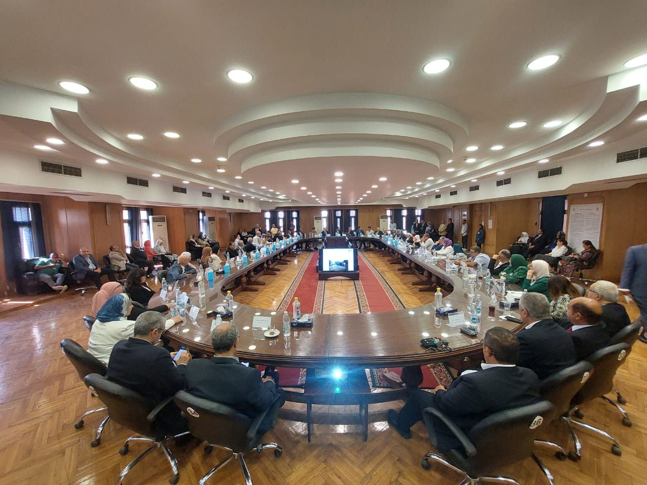 محافظ القاهرة