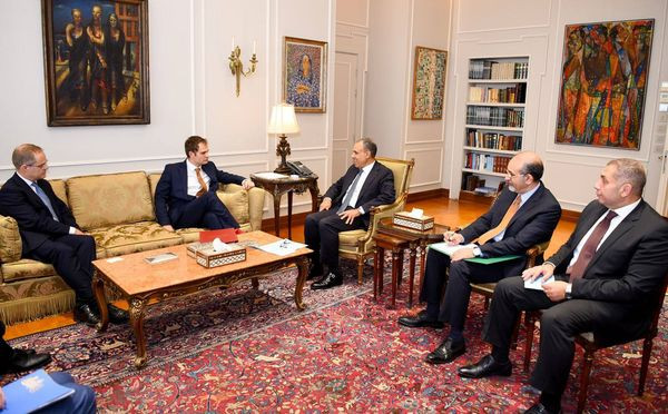 وزير الخارجية ووزير الدولة البريطاني