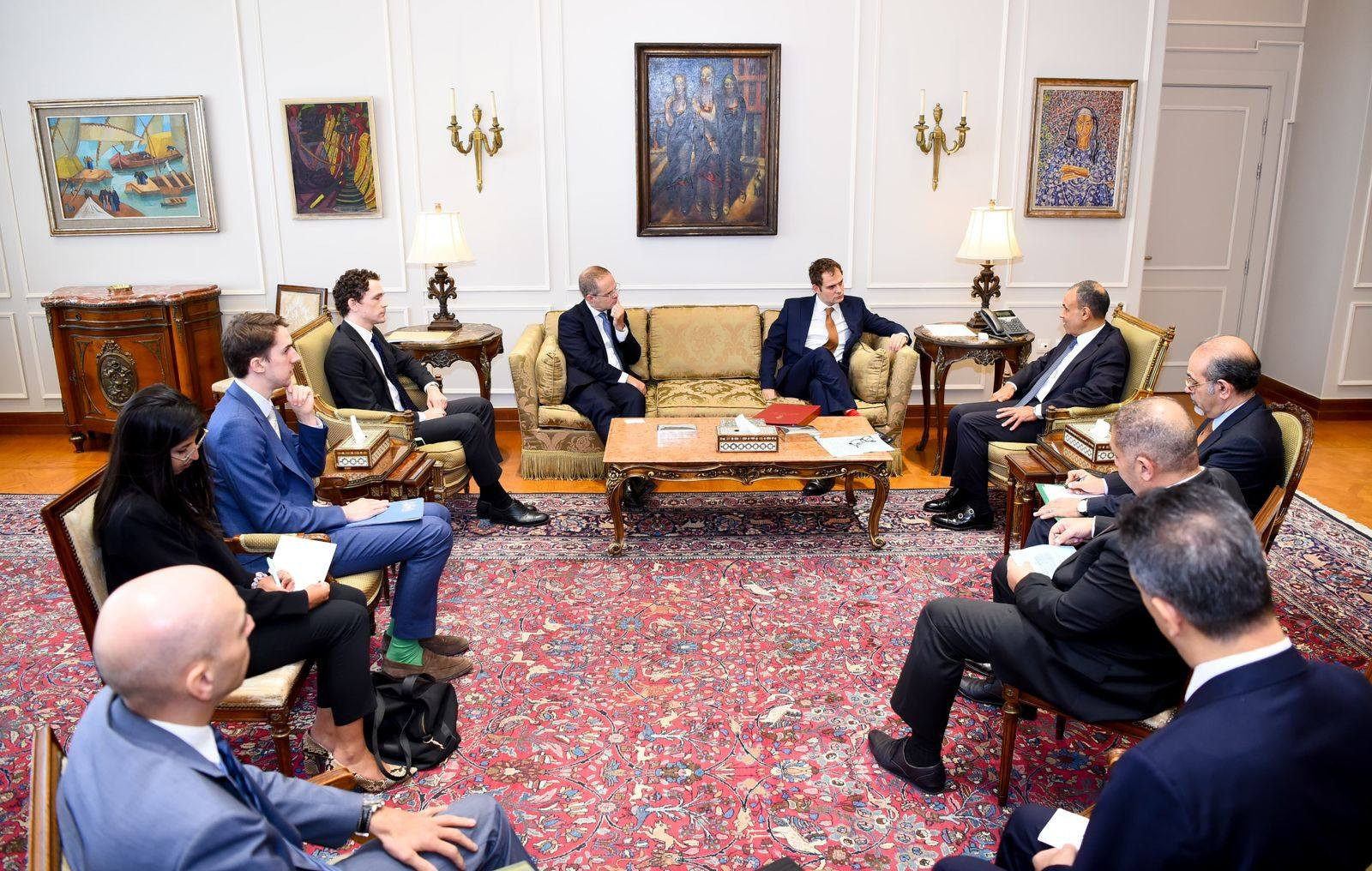 وزير الخارجية ووزير الدولة البريطاني