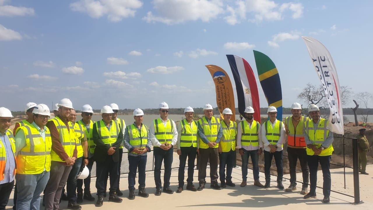 وزير الاسكان