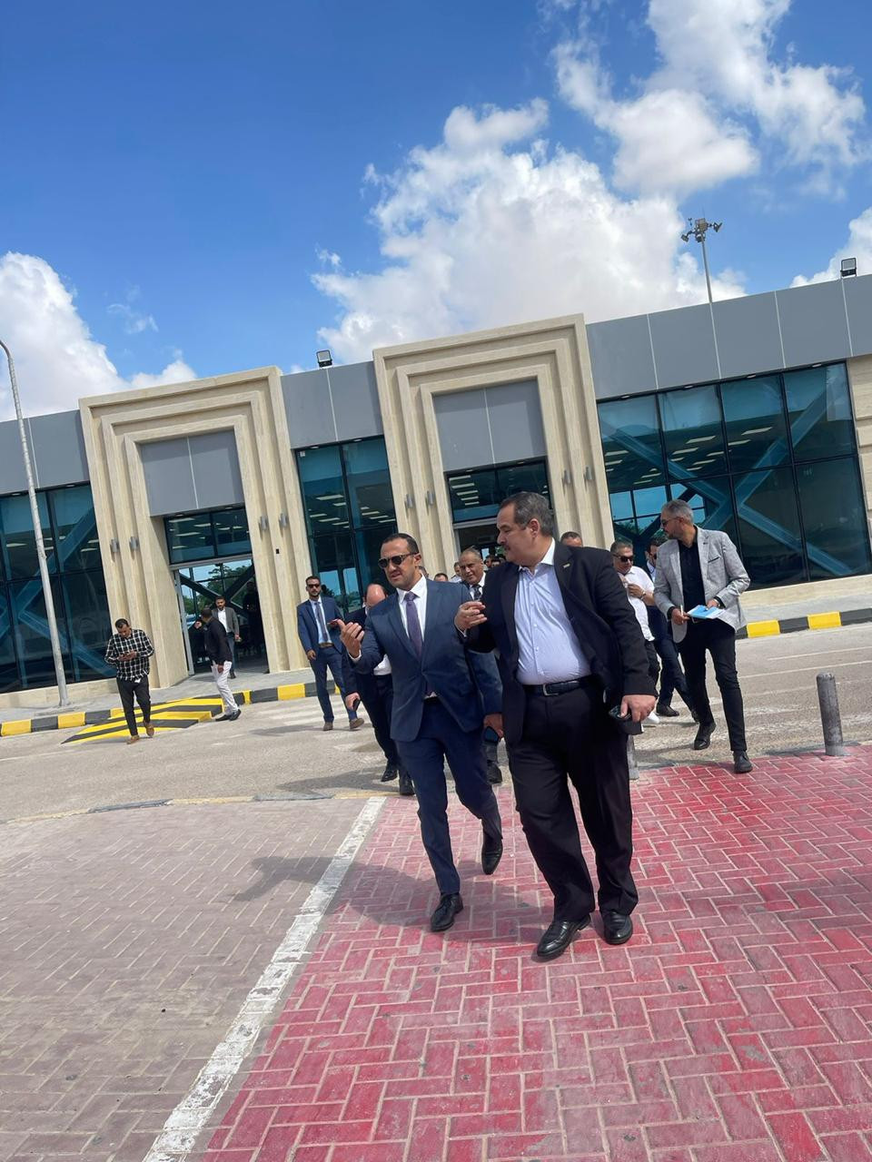 مطار برج العرب