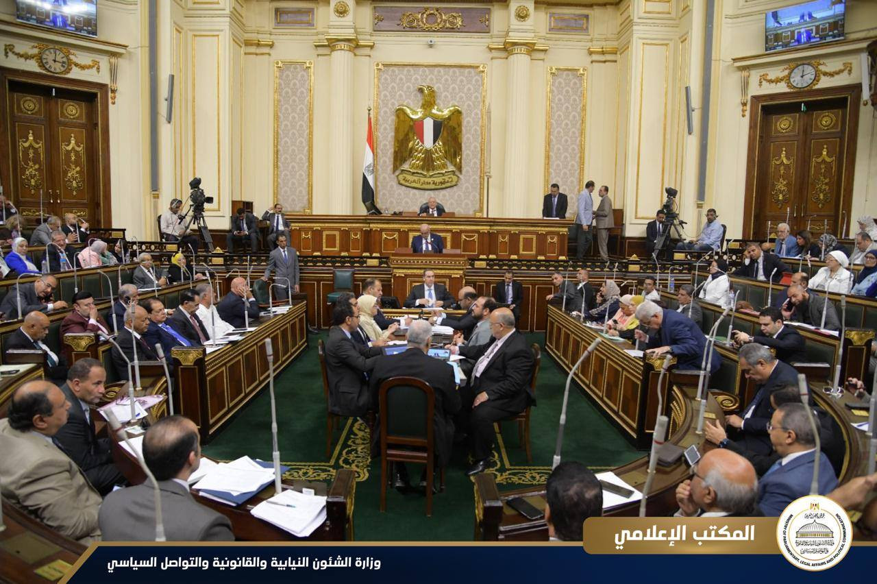 وزير التموين ووزير الشؤون النيابية في مجلس النواب