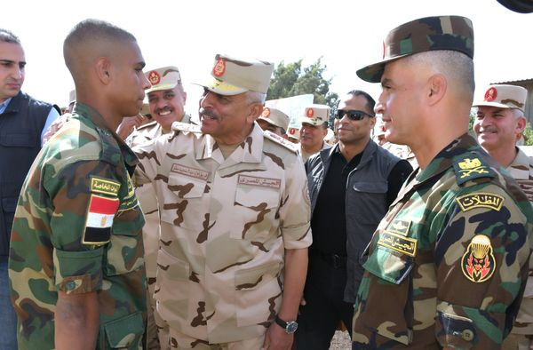 وزير الدفاع