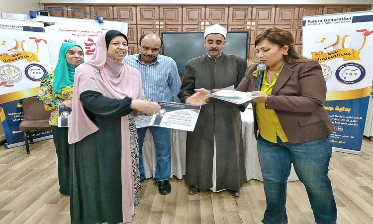 نائب محافظ سوهاج يتابع فعاليات المبادرة الرئاسية 