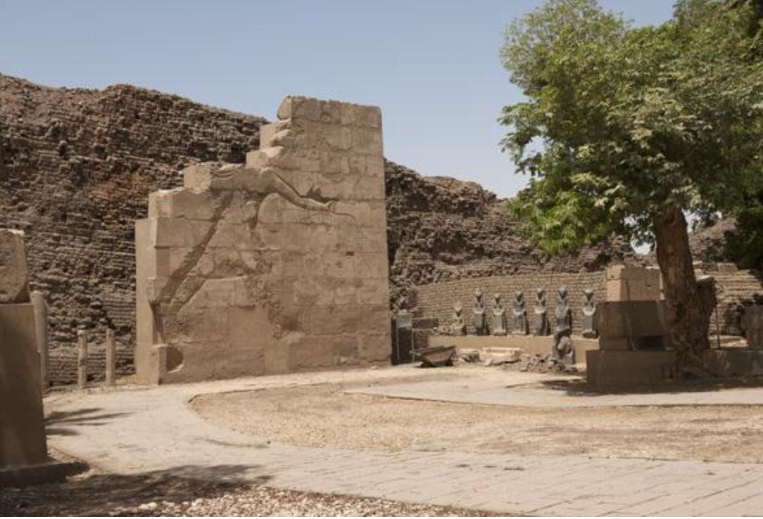 الاعلى للاثار