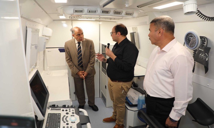 استعدادات إطلاق خدمة الزيارات المنزلية ضمن مبادرة