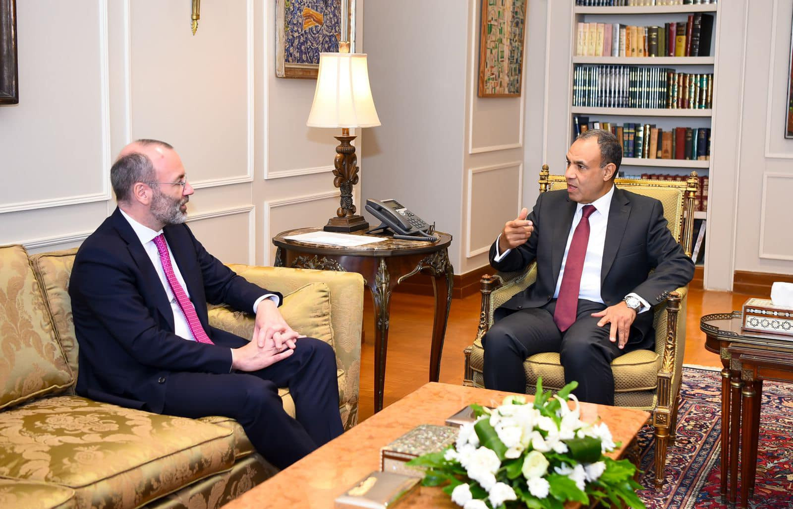 وزير الخارجية