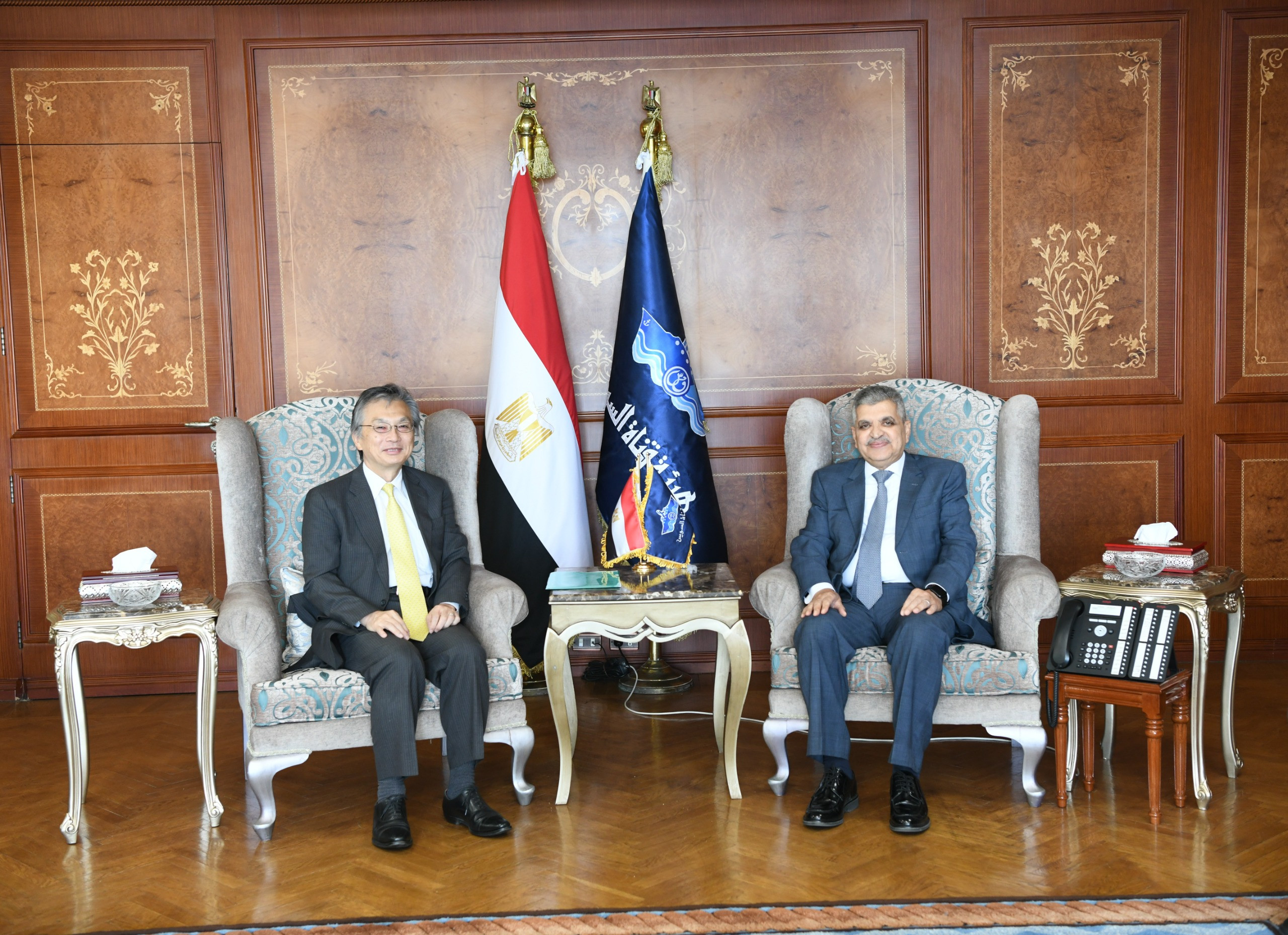 رئيس هيئة قناة السويس