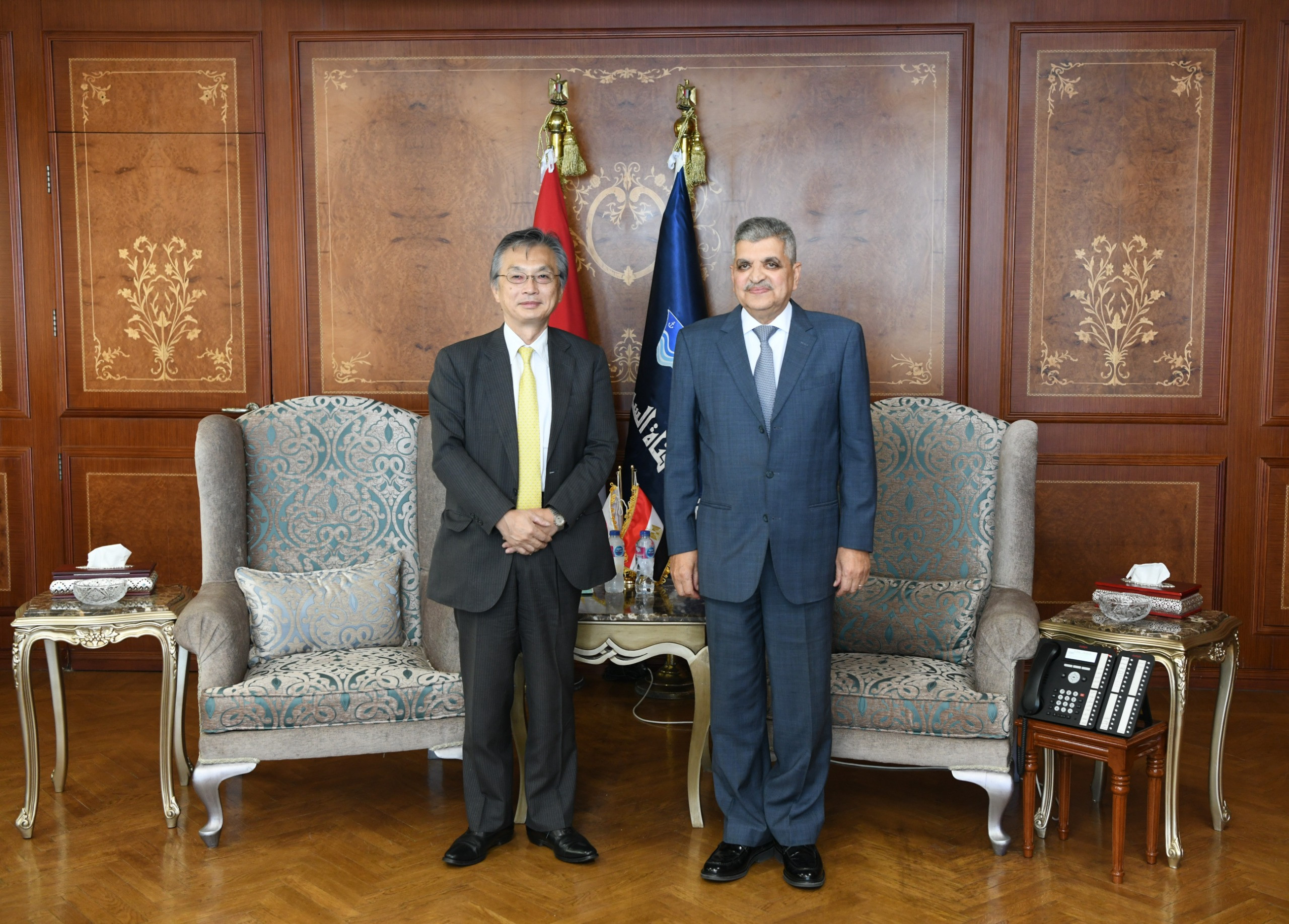 رئيس هيئة قناة السويس