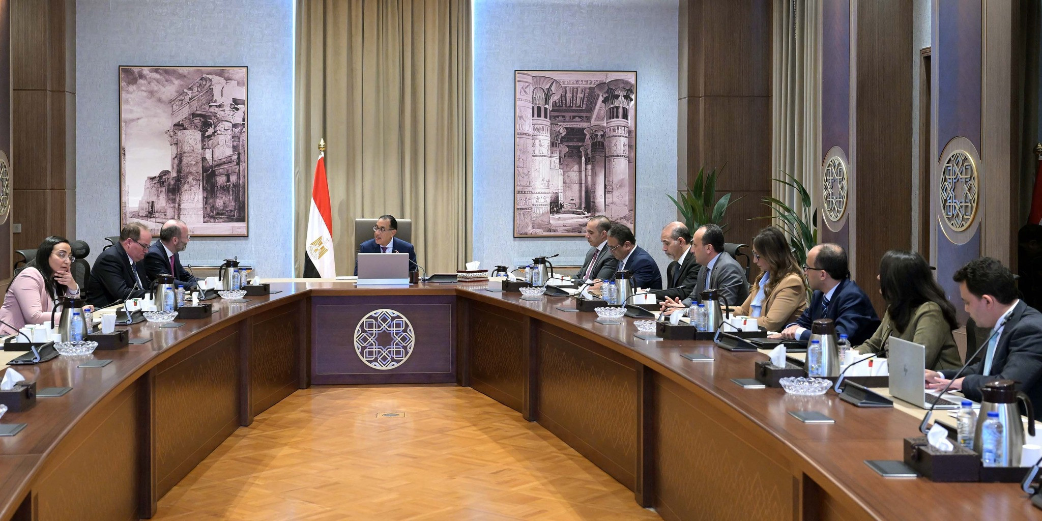 رئيس الوزراء