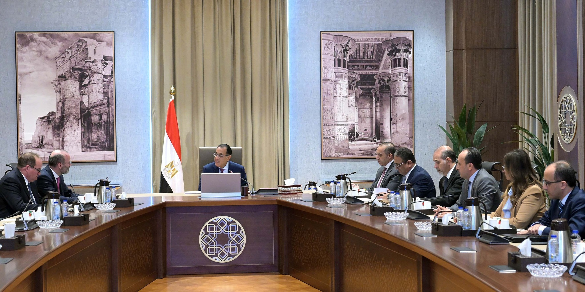 رئيس الوزراء