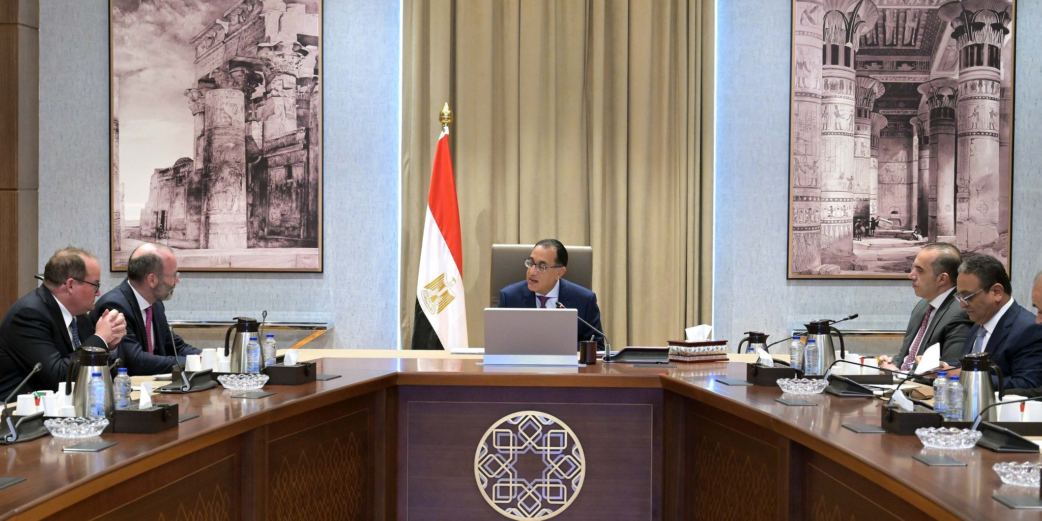 رئيس الوزراء