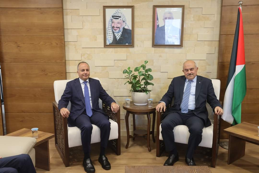 سفير مصر في رام الله