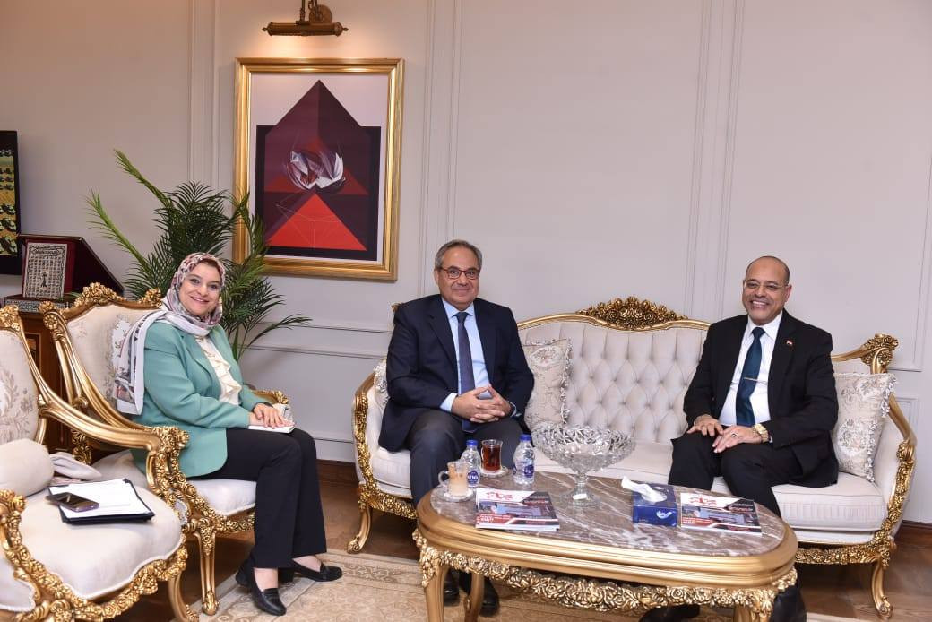 وزير العمل