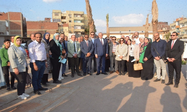 محافظ الغربية ووفد التخطيط يتفقدون قرية نهطاي 