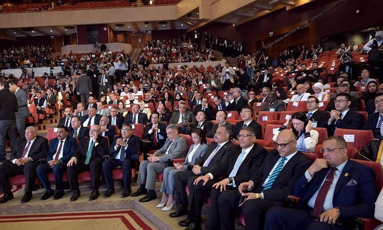 محافظ القليوبية يشارك في فعاليات اليوم العالمي للمدن بالإسكندرية