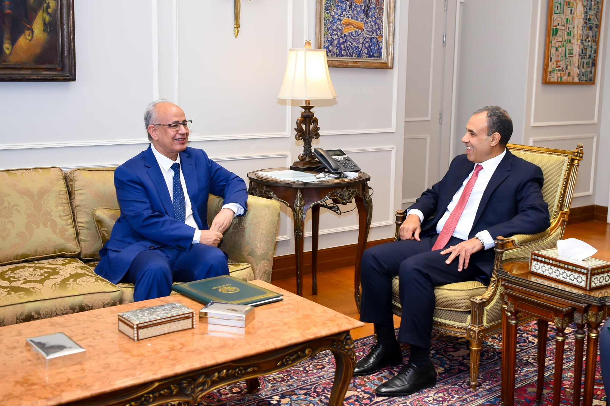 وزير الخارجية