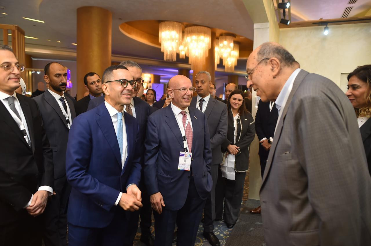 وزيرالاستثمار