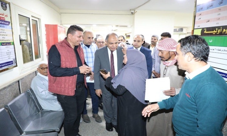 محافظ المنيا يتفقد المركز التكنولوجي بسمالوط ويوجه بتسهيل إجراءات التص