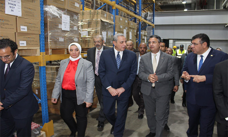 وزير التموين