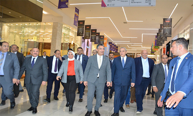 وزير التموين