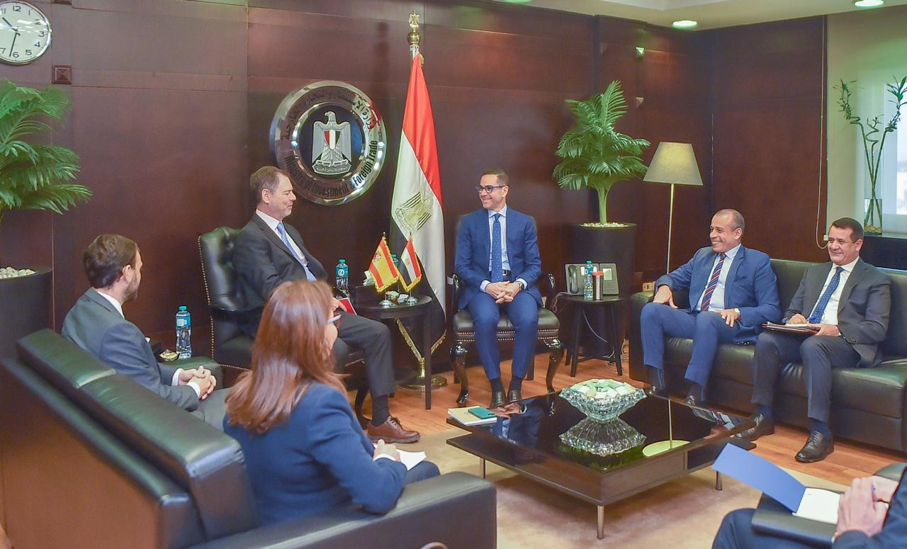 وزير الاستثمار