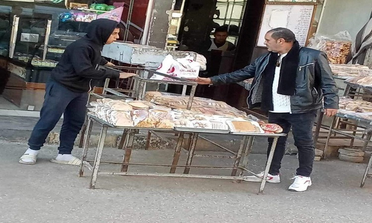 حملات مكثفة لرفع الإشغالات ومتابعة رخص المحال العامة بمراكز المنيا