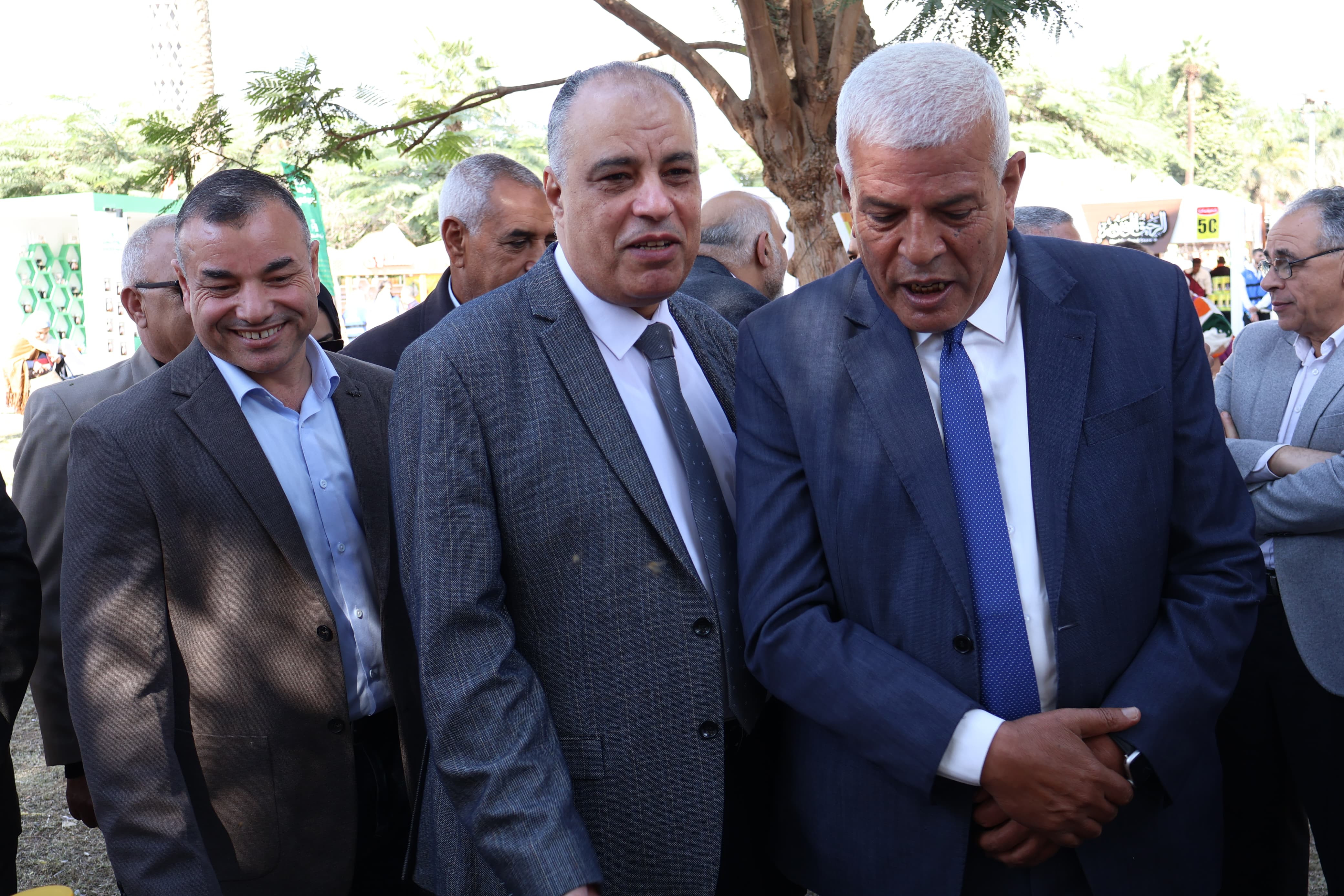 صناعة النحل