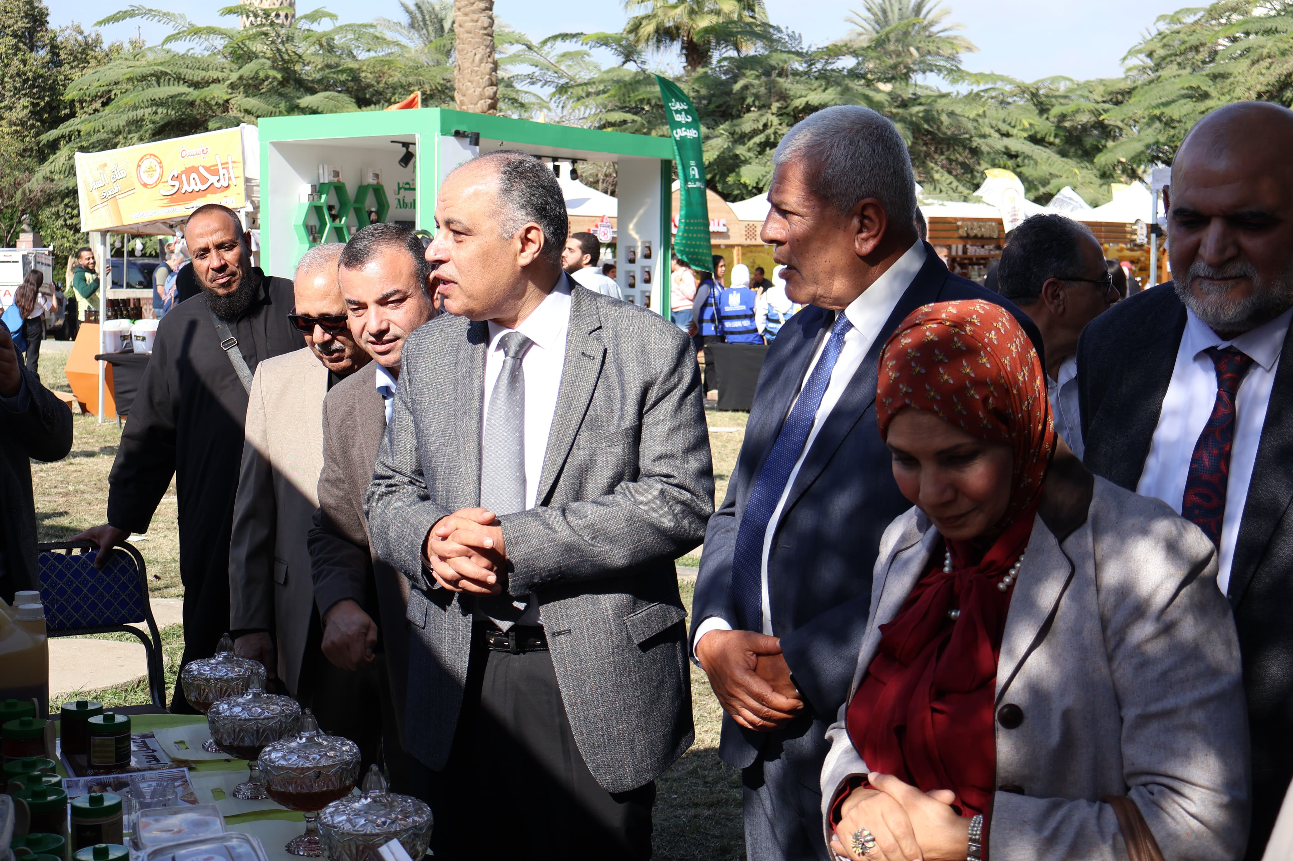 صناعة النحل