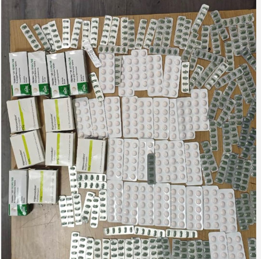 جمارك مطار القاهرة